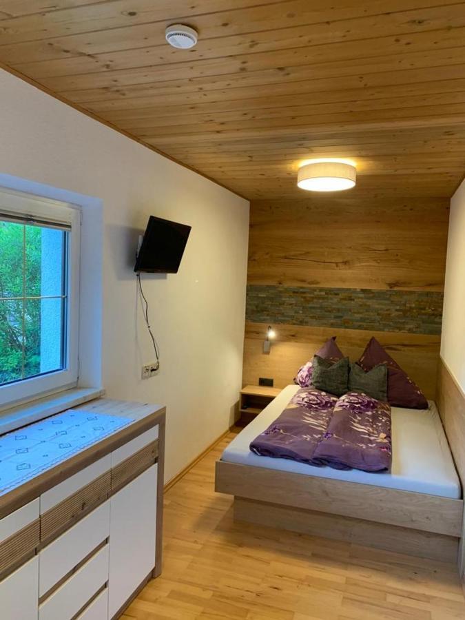 לאנדק Ferienwohnung Tirol מראה חיצוני תמונה